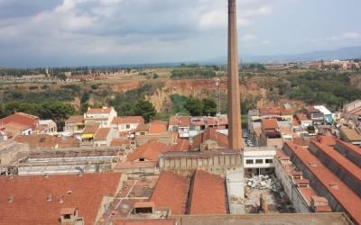 La compra de l'Artèxtil s'ha aprovat amb l'abstenció de l'oposició/  Roger Benet